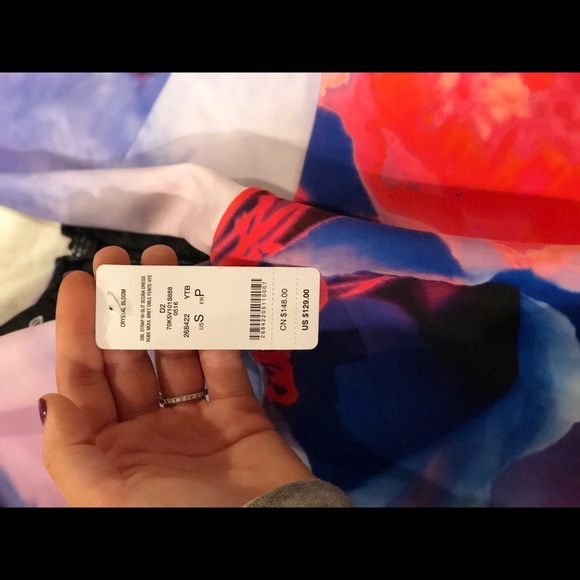 Floral NEVER BEEN WORN Bebe dress* - Picture 5 of 5